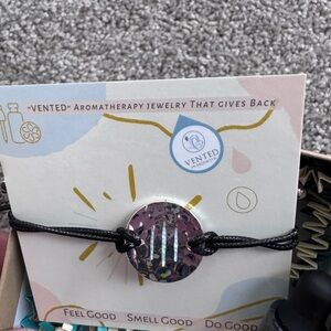 Leather Aromatherapy Bracelet and Oil Set
